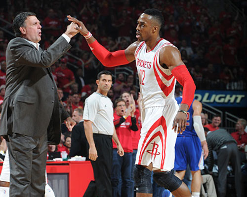 科尔威尔：我出身贫困且人生本可能不同，所以想帮助贫困儿童（科尔威尔：出身贫寒、人生本可不同，因此要帮助贫困儿童）