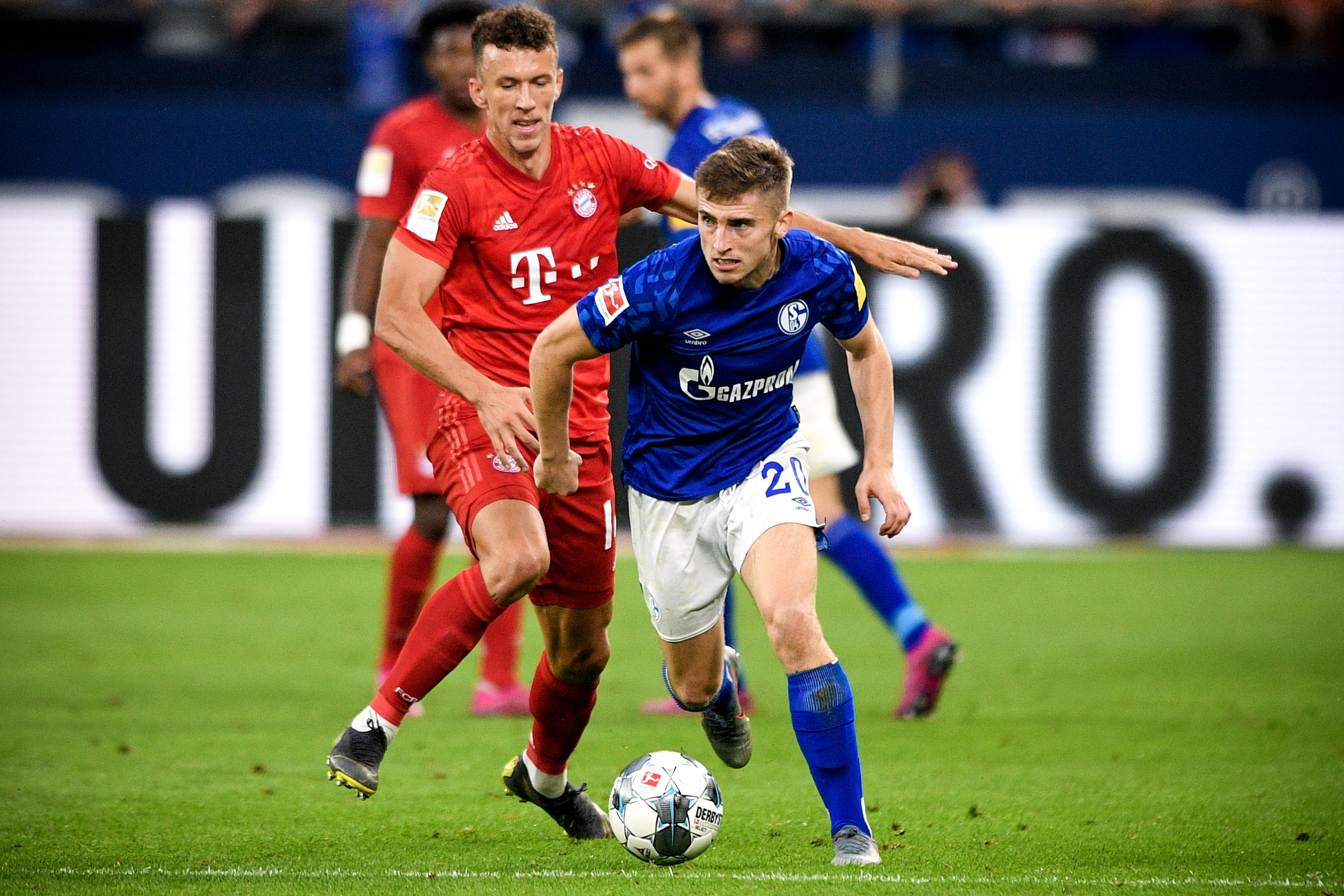 镇江开启2026苏超球员招募，要求本地身份证号或社保、学籍（镇江启动2026年苏超球员招募，需本地身份证或社保、学籍证明）