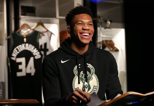 这一刻属于他一个人（此刻唯他独享）